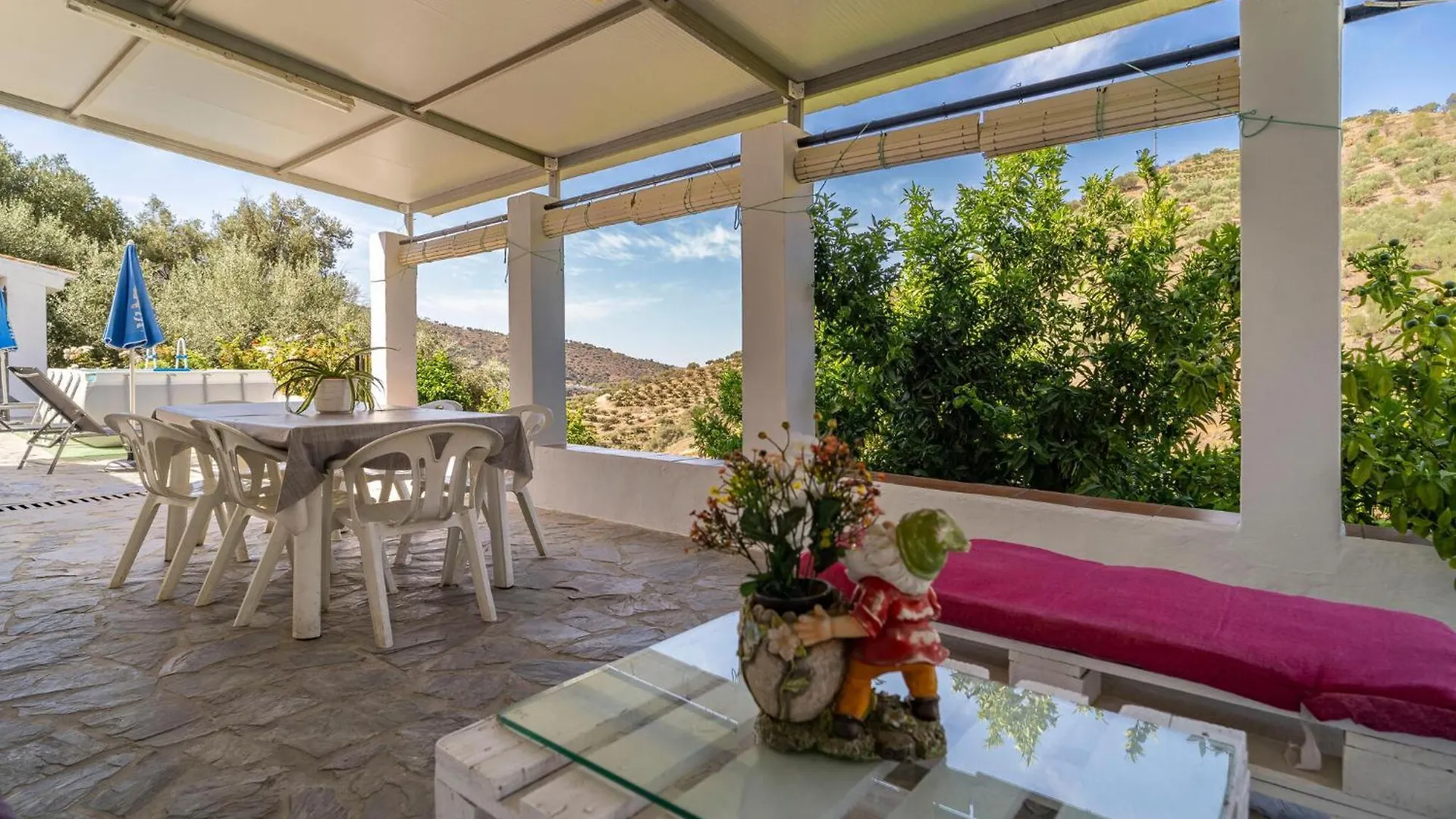 4 Bedroom Pet Friendly Home In Sayalonga 0*,